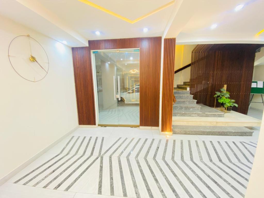 Holidazzle Serviced Apartments Bahria Town Ravalpindi Kültér fotó